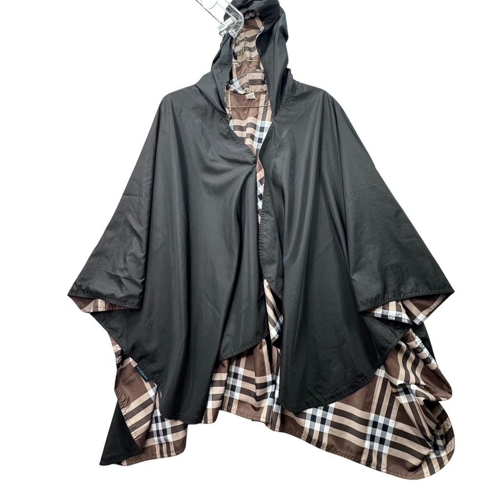 RainCaper Rain Cape Womens OS Reversible Hooded Magnetic Sleeves Black Brown